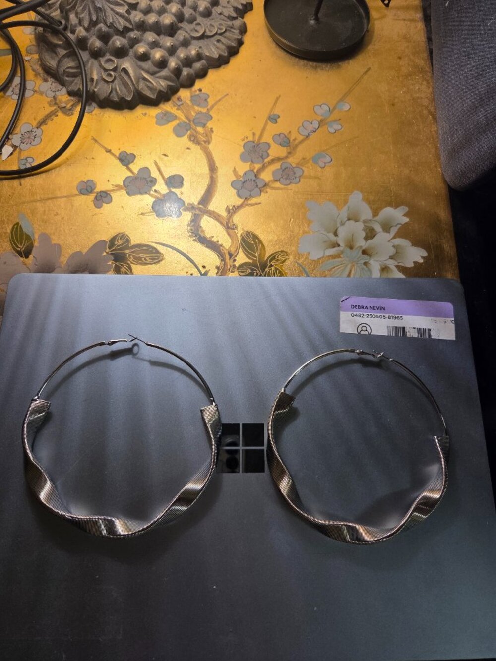 Wave large hoops